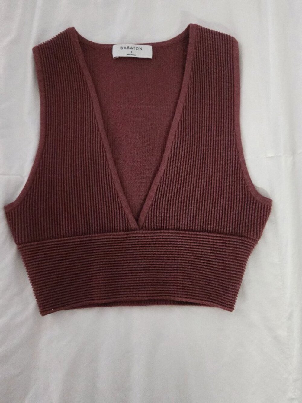 Babaton Cropped Top